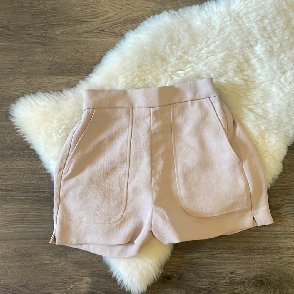 Pink Wilfred Boissier Short